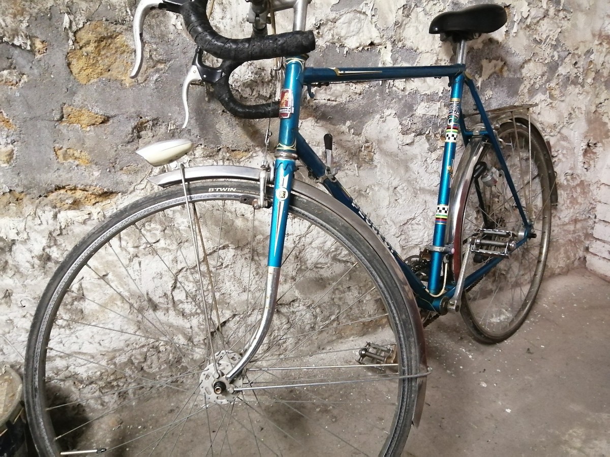 Ancien VTT - Pour Pièces Ou Restauration - Vélo Tout Terrain Vintage