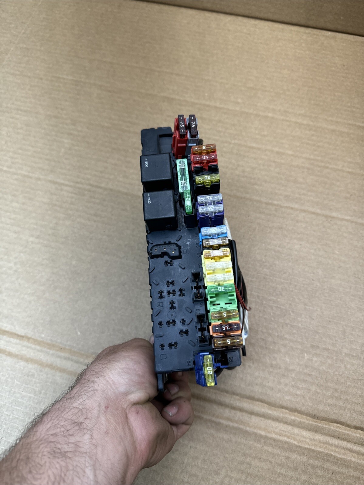 03-12 Mercedes R230 SL550 SL500 SL55 AMG Rear SAM Fuse Box Relay Module OEM #56
