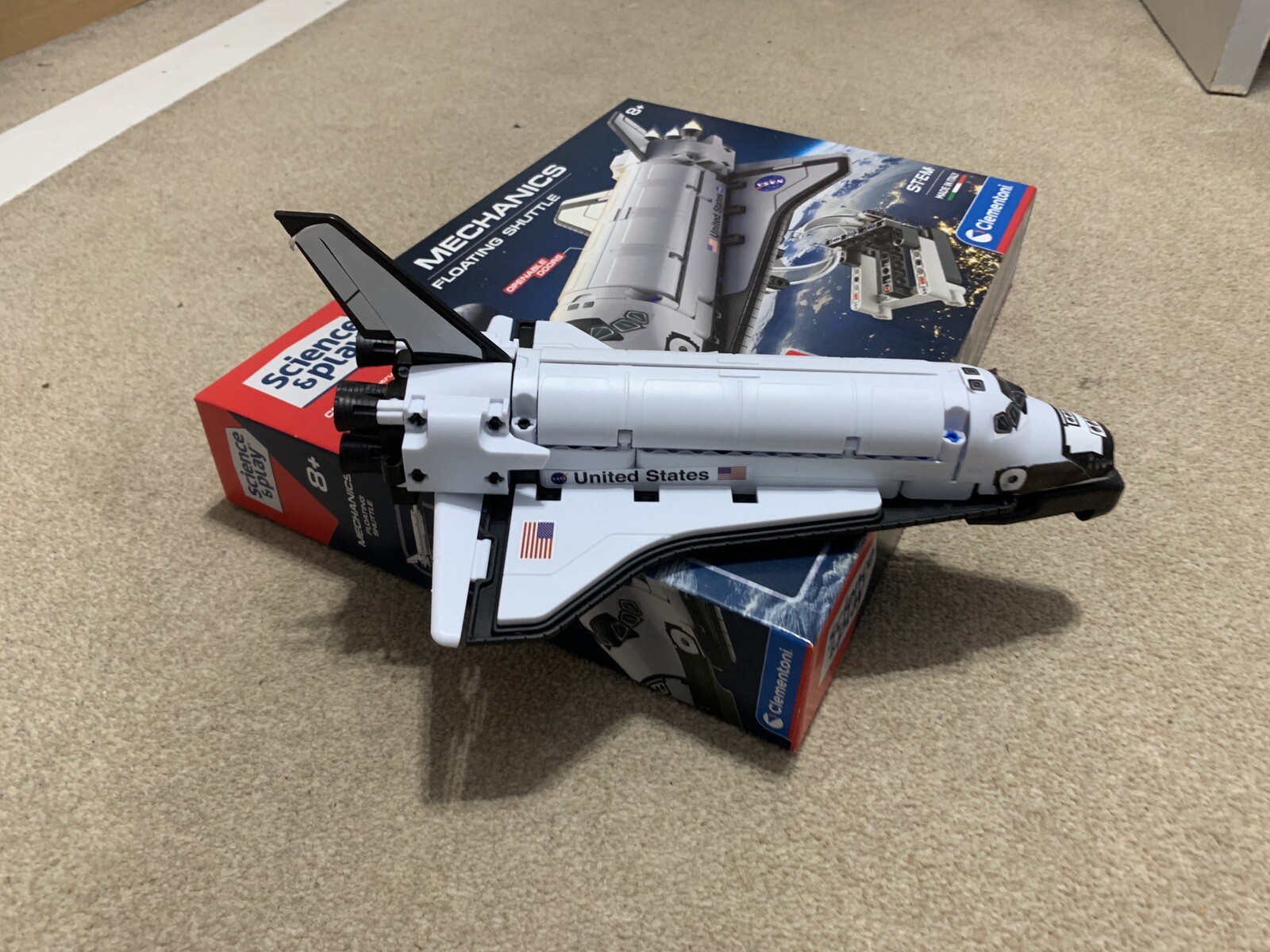 Clementoni Science & Play Mechanics Floating Shuttle. NASA. Used once
