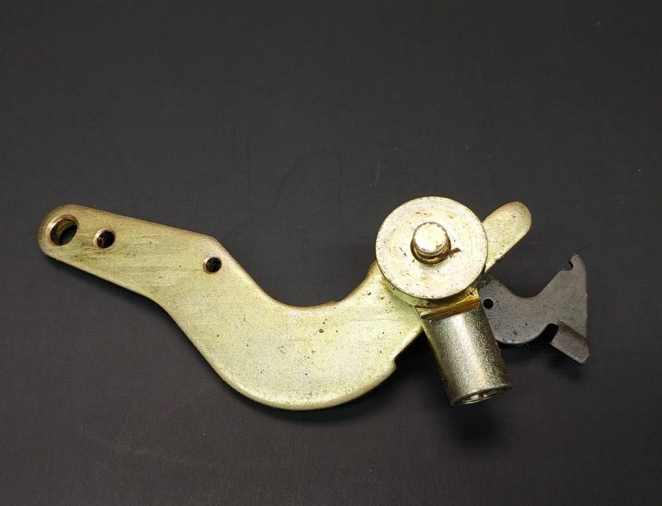 Conjunto de palanca de freno de estacionamiento original para camioneta Isuzu y Chevrolet LUV 942323521 Foto 3 de 4