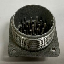 Vtg Amphenol AN-3102-22-30P Panel Mount Male Pin Plug Electronic Connector (A6)
