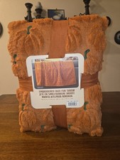 Costco Halloween Pumpkin Embroidered Faux Fur Throw Blanket 60x70 NWT Viral