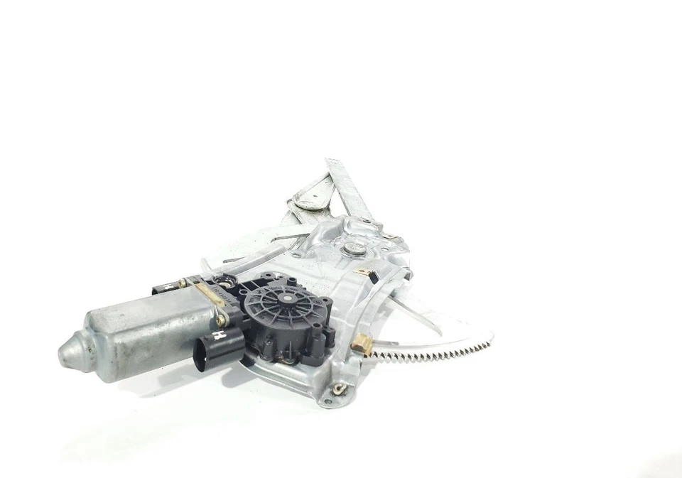 Regulador de ventana de puerta delantera izquierda usado se adapta a: BMW 325i Cpe 1995 delantero izquierdo Foto 4 de 4