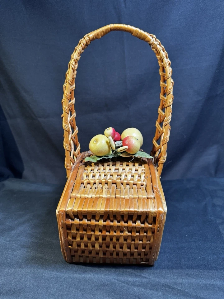 Bolso de Mano Vintage Años 50 Hecho a Mano Mimbre Paja Cartera Fruta Mediados de Siglo Hecho en España Foto 3 de 4