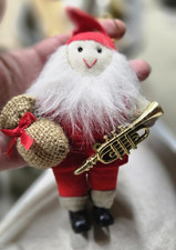 VNT PLUSH SANTA W INSTRUMENT CHRISTMAS ORNAMENT