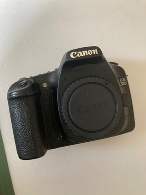 Canon EOS 30D 8.2MP Digital SLR Camera Black (Body Only)