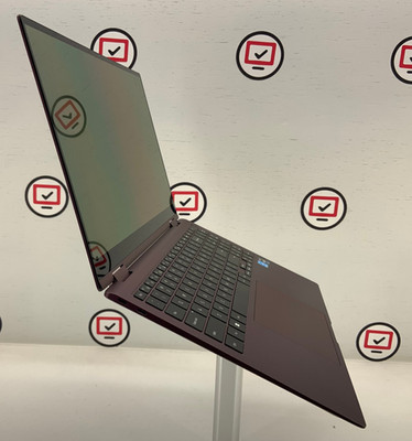 Samsung Galaxy Book2 Pro 360 15.6'' FHD i7-1260P 16GB 1TB SSD Burgundy