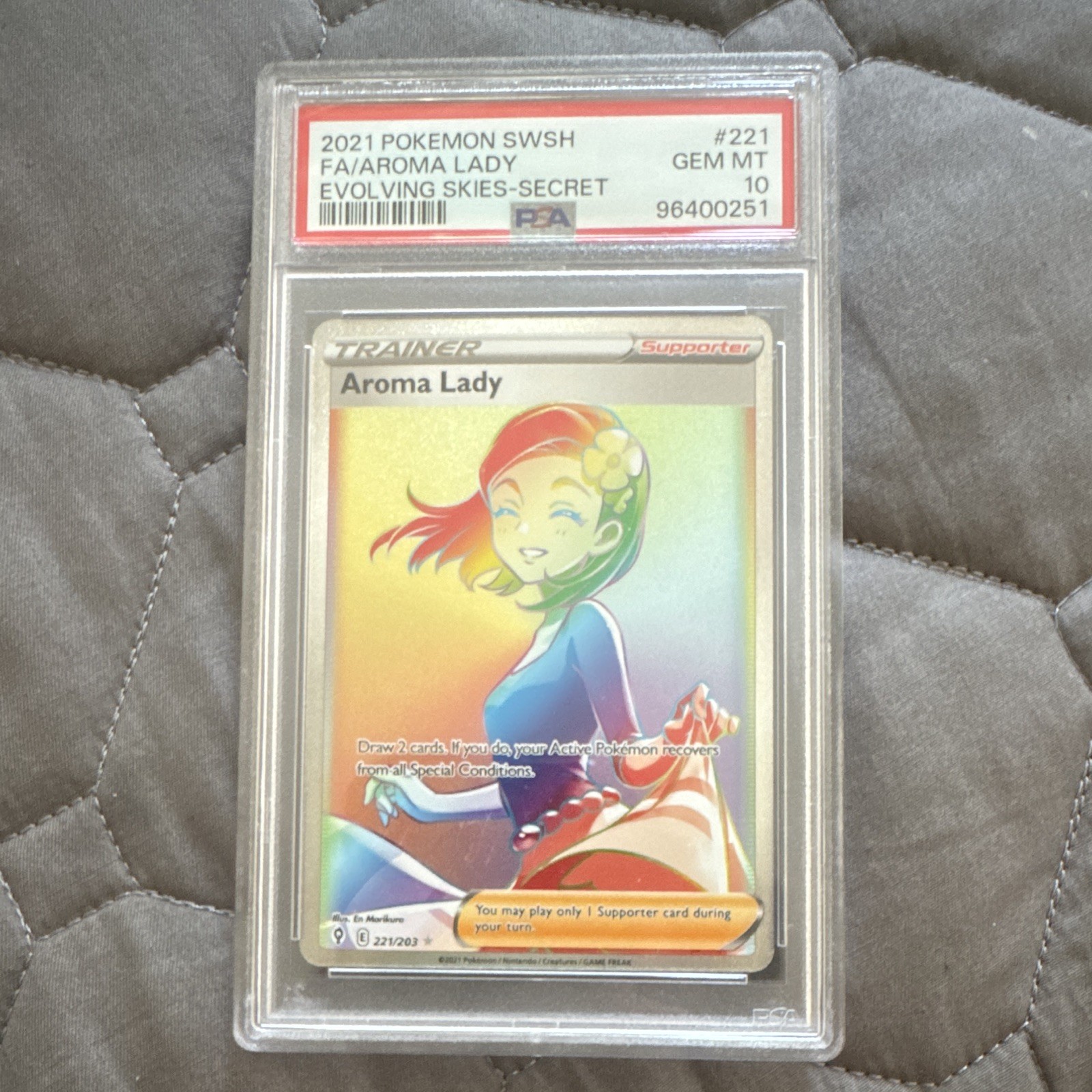 Aroma Lady 2021 Sword & Shield: Evolving Skies #221/203 Holo