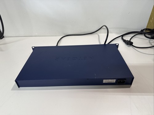 Netgear Prosafe 24+4 Smart with PoE FS728TP v2 Switch - Picture 5 of 8