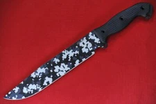 2015 Blade Show Busse Bushwacker Mistress .195" Black Digicam Cerakoted (1 of 4)