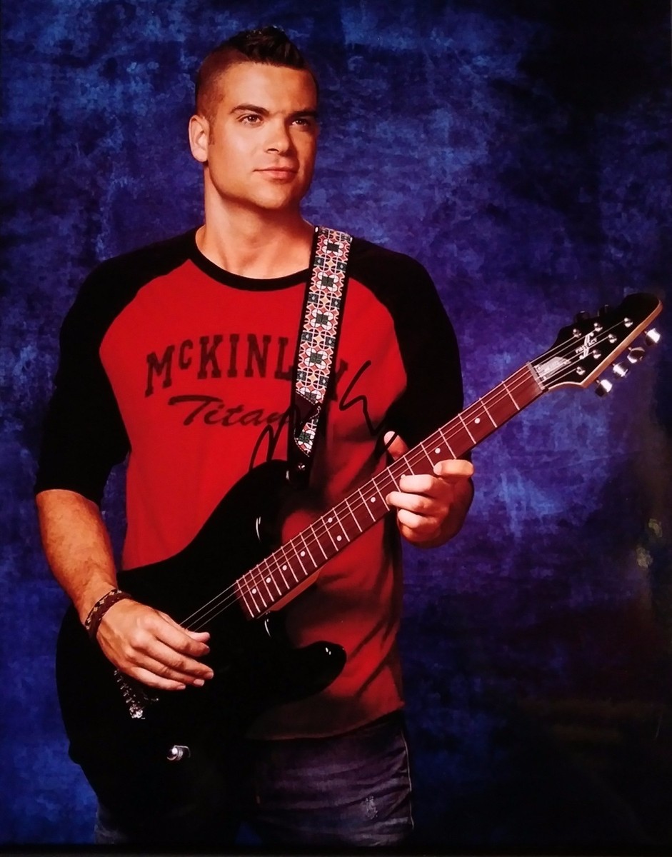 セール中…glee/グリー　マークサリング とマシューモリソン直筆サイン入写真 Mark Salling - GLEE - signed 8x10 | eBay