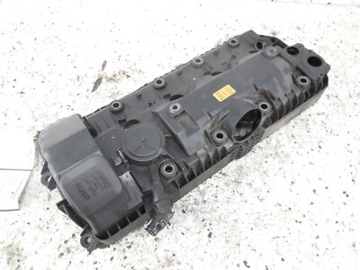 2003 BMW 7 Series 745 Li Passenger Side Valve Cover 111275221510 