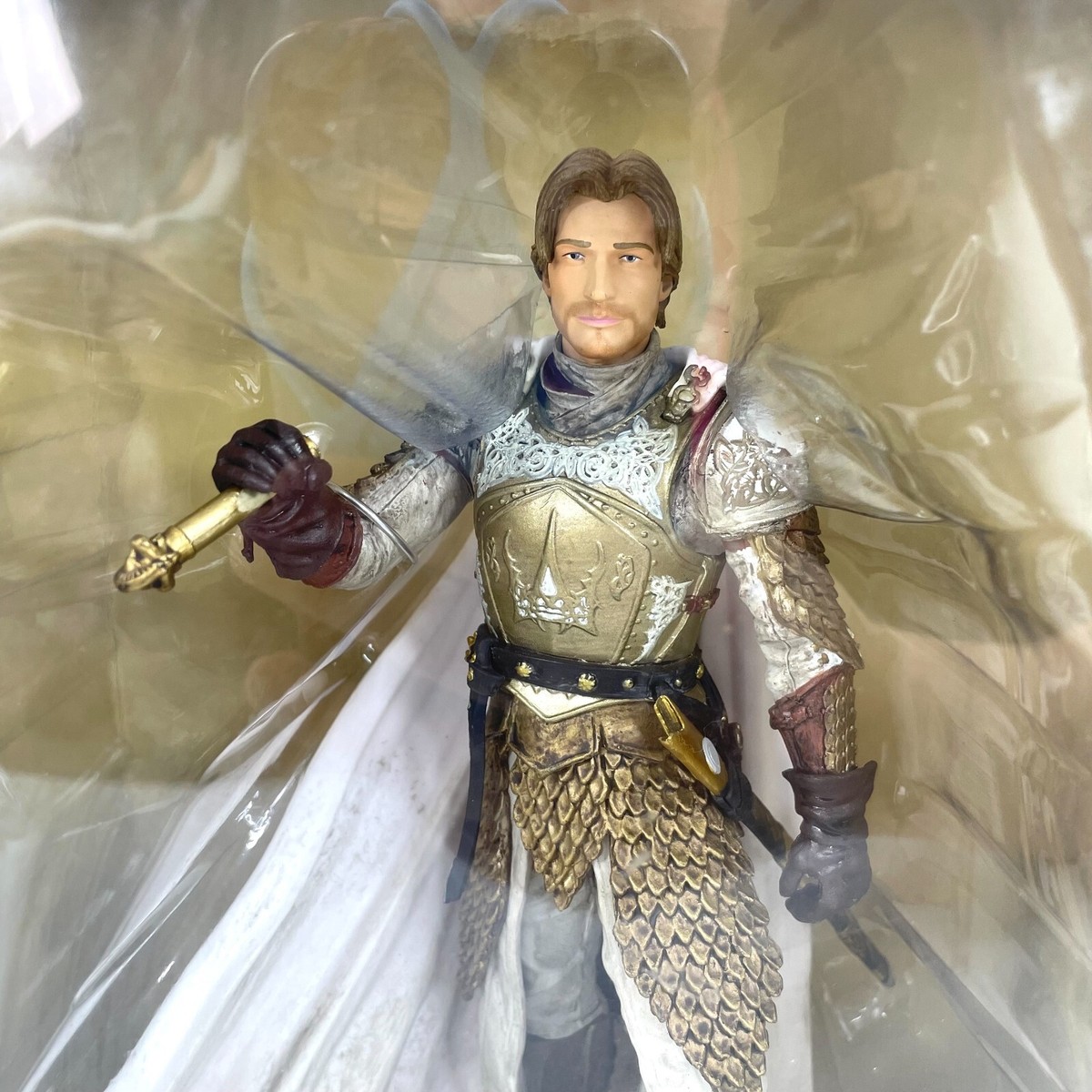Figura Sor Jaime Lannister em resina coleção Game of Thrones Eaglemoss com detalhe - Desconto no Preço