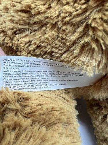 ANIMAL ALLEY TOYS R US BROWN TEDDY BEAR STUFFED ANIMAL PLUSH TOY SOFT LOVEY 13” - Picture 6 of 7