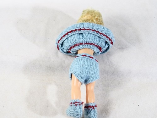 Kunststoffpuppe Weichkopf mit Kleidung Hausbau 28 cm - Bild 6 von 9