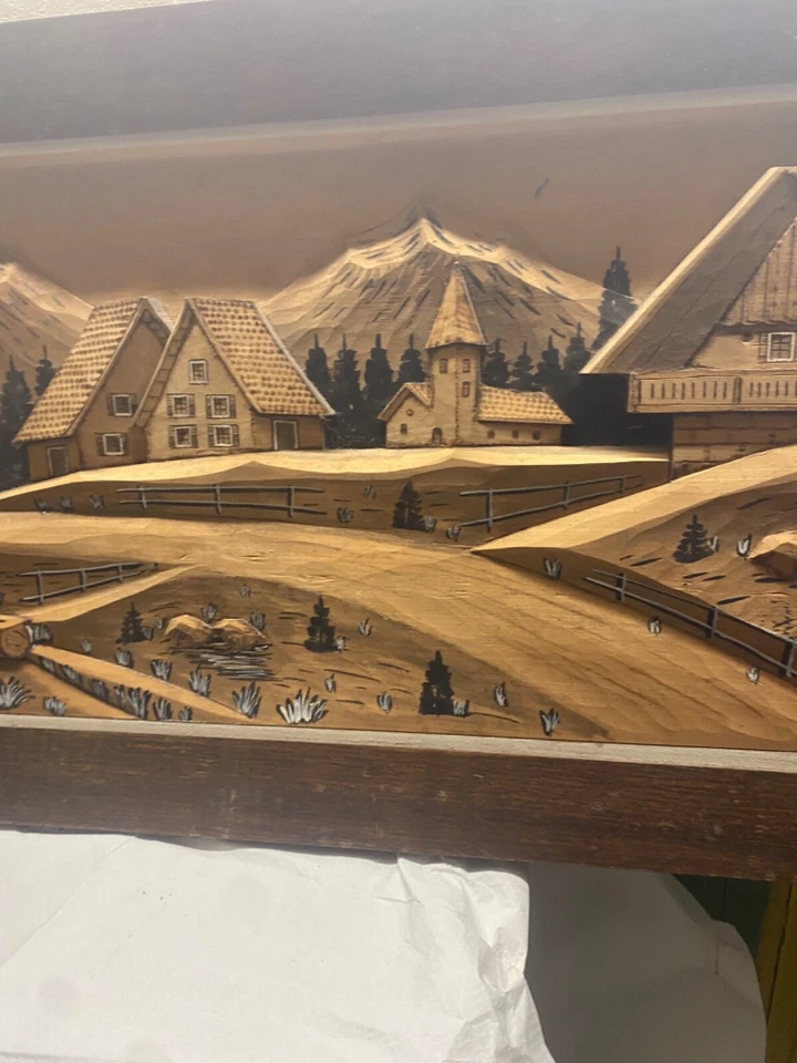 Tableau en bois sculpter a la main avec relief signée - Photo 4/4