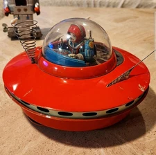 Vintage Cragstan KO Yoshiya UFO Flying Saucer Battery Operated WORKS See Video!