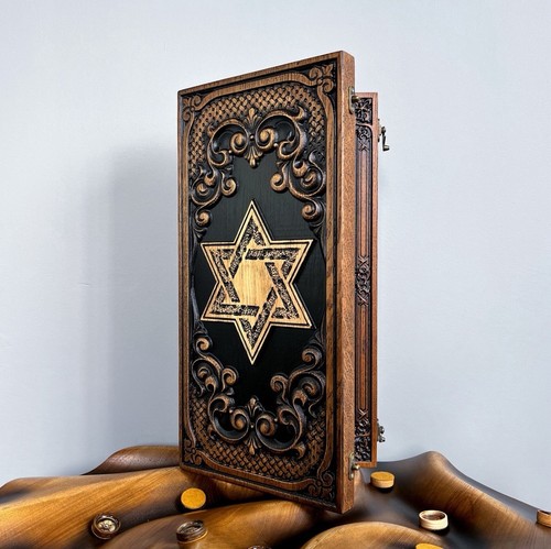 Handcrafted Wooden Backgammon Set - Carved "Star of David" - Picture 3 of 6