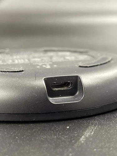 Belkin Wireless Charger 10W – Boost Up Wireless Charging Pad, Wireless Charger - Image 3 of 4