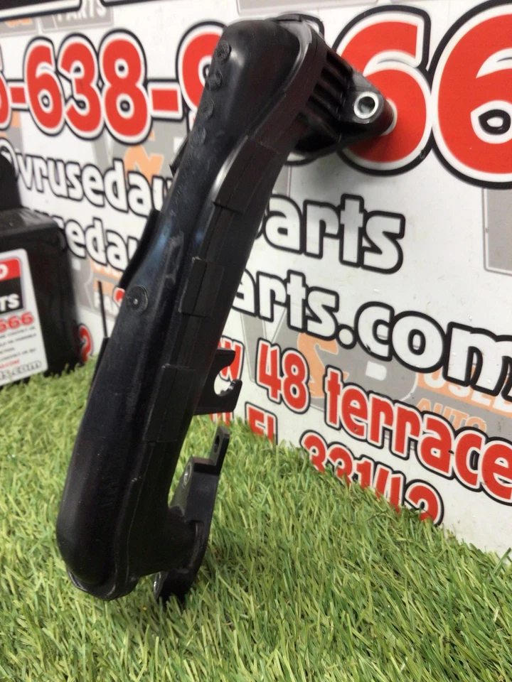 ✅ 2019–2024 TOYOTA COROLLA 2.0L intake manifold Pn:17120-F2010 OEM - Image 3 of 4