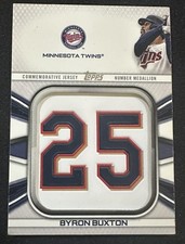 2022 Topps #JNM-BBU Byron Buxton Player Jersey Number Medallion Relic Twins