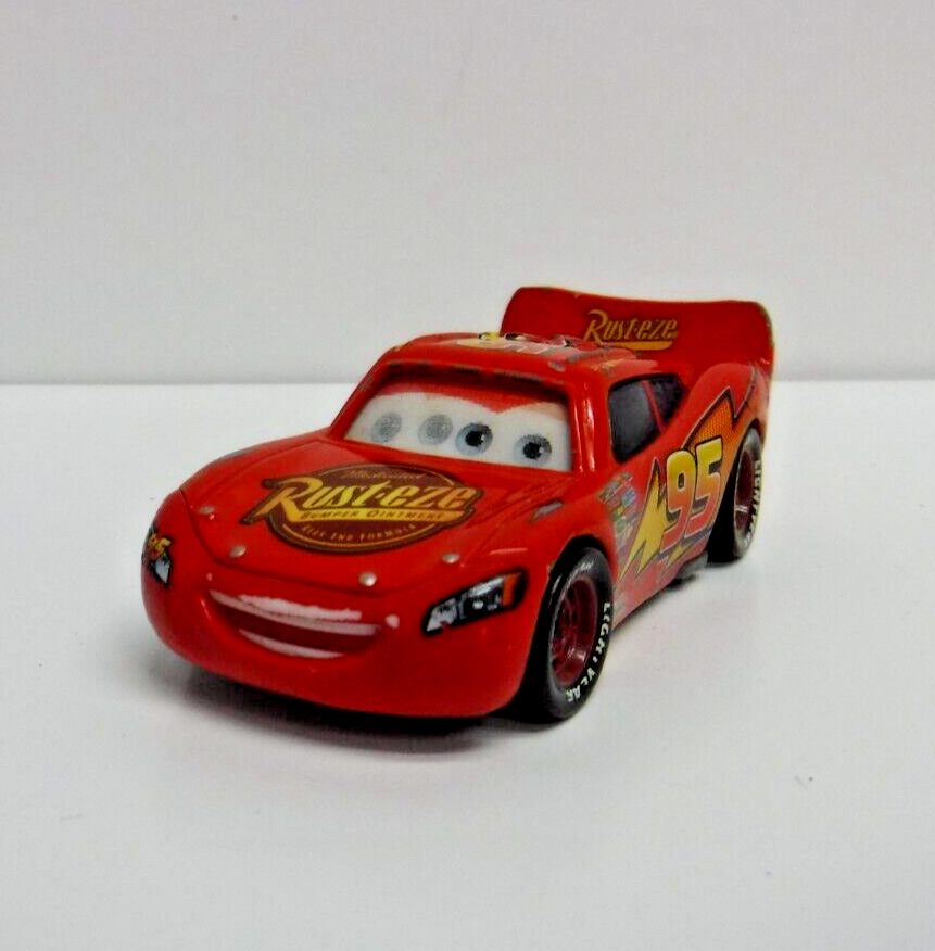 Lightning McQueen Rust-Eze Disney/Pixar Cars 3