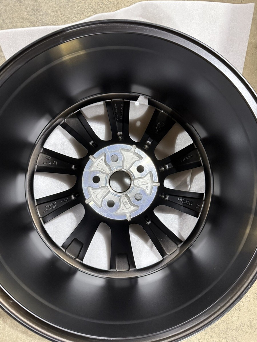 AG Luxury Wheels - Tesla Model Y AGLuxury AGL54 Forged Wheels