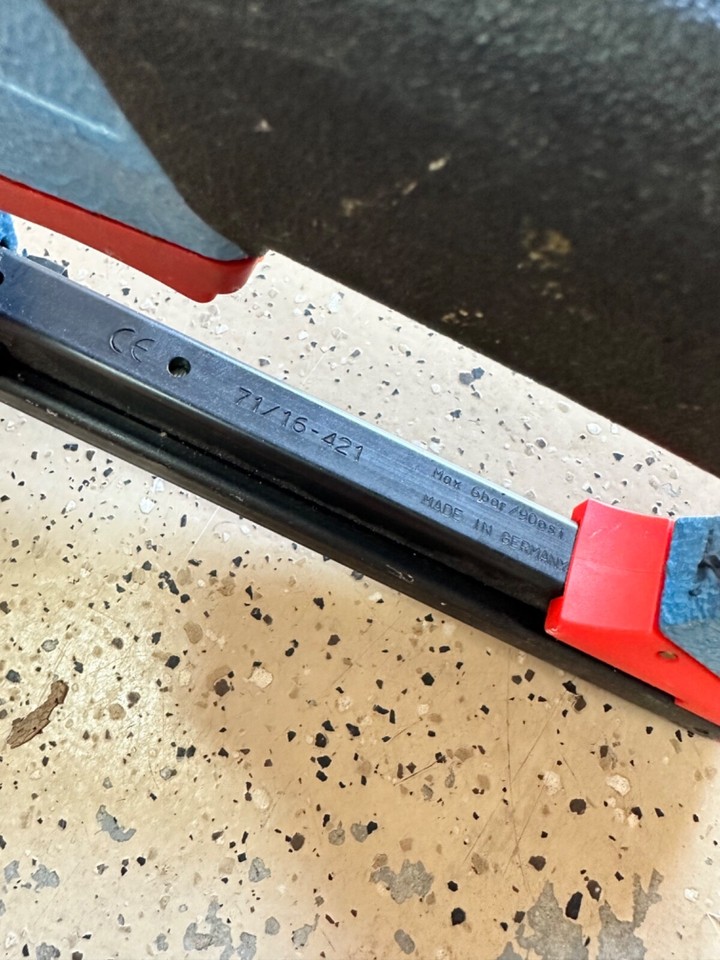 BeA 71/16421 Upholstery Staple Gun for 71 Series Staples with 3/8