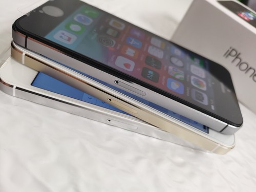 Apple iphone 5S 16GB 32GB 64GB 4GB unlocked 4G networks smart phone - 第 8/12 張圖片