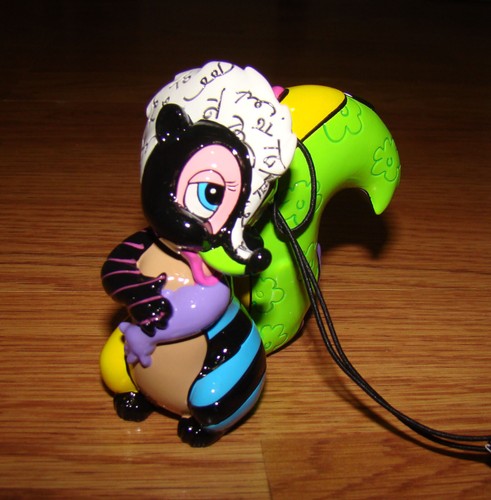 Disney Showcase, FLOWERS by Britto (6016319) Disney's Bambi, Skunk - Picture 9 of 9
