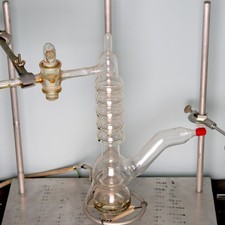 Glass Oil Diffusion Vacuum Pump Table Top High Vacuum with oil stand and heater