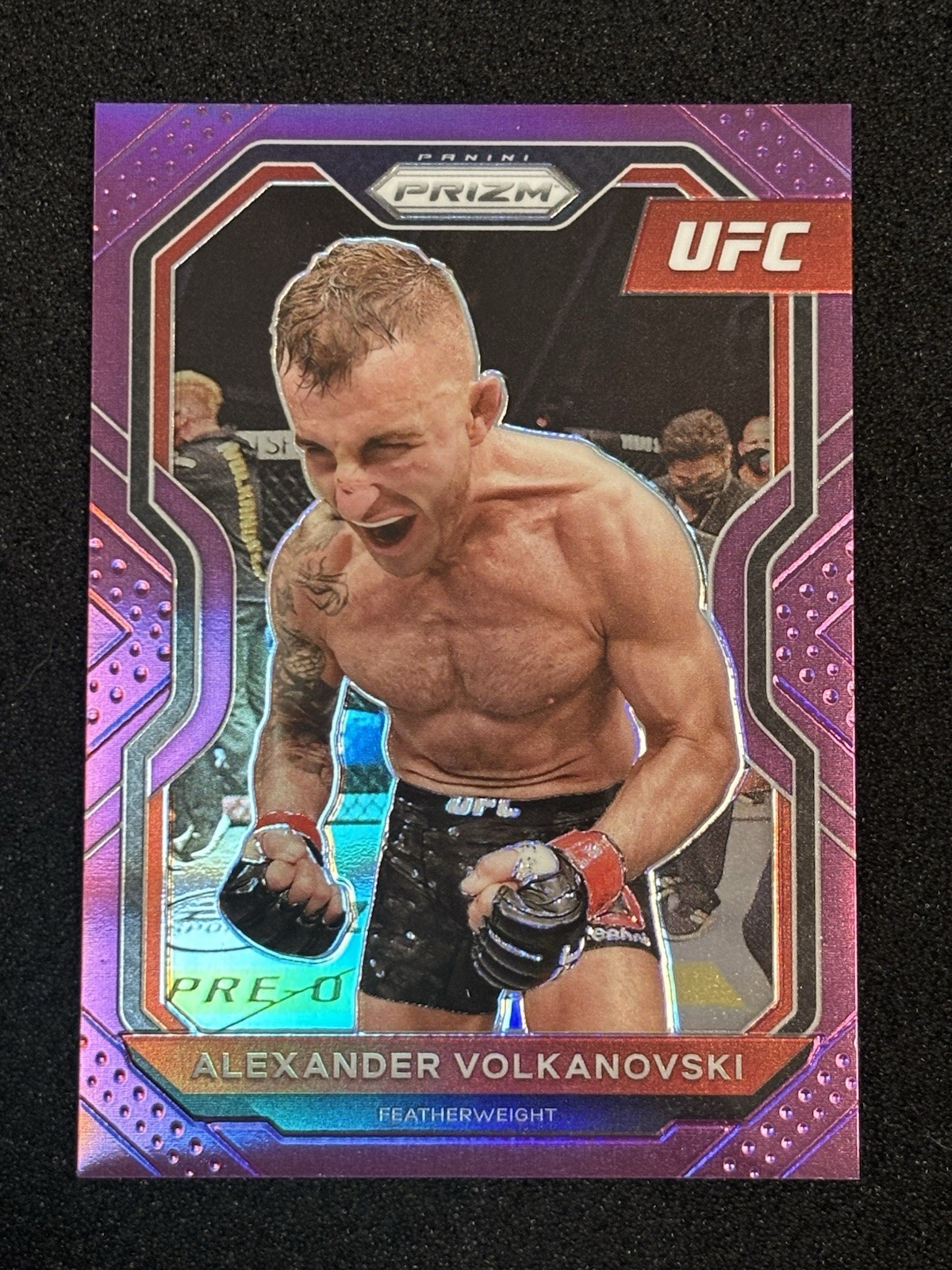 2021 Panini Prizm UFC Alexander Volkanovski Purple Prizm #37/149!