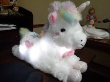 FAO SCHWARZ UNICORN CALMINGS 16" SOFT PINK  OTHER SOFT COLORS ,LIGHTS,MUSIC