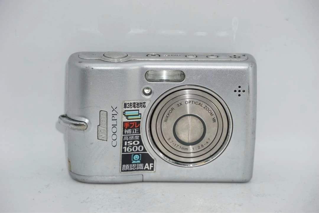 Nikon COOLPIX L12 コンパクトデジタルカメラ Nikon デジタルカメラ COOLPIX L12