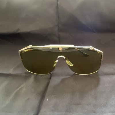 Gucci Oversized Shield Sunglasses Gold Metal Frame Green Plastic
