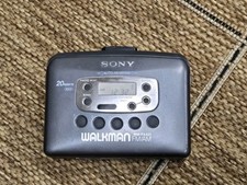 Parts Or Repair Sony Walkman Cassette Tape Player WM-FX421 FM/AM Radio Portable