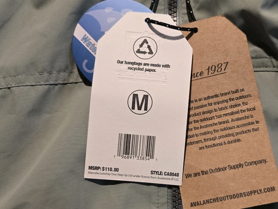 Avalanche Storm Chaser Rain Jacket Women's Size Medium Water Resistant Hooded - Image 4 of 4