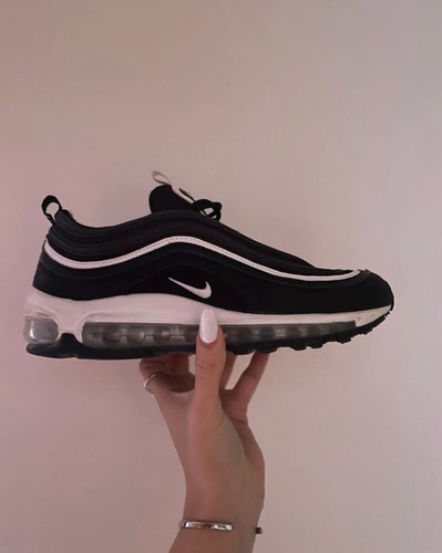 Nike Air max 97 colore nero e bianco numero 38,5, nuove indossate 2 volte  unisex | eBay