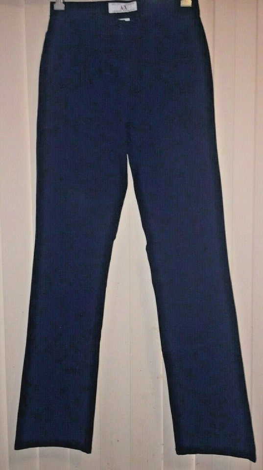 Armani Exchange 尺寸 2 XS 弹力棉中腰靴剪裤海军蓝