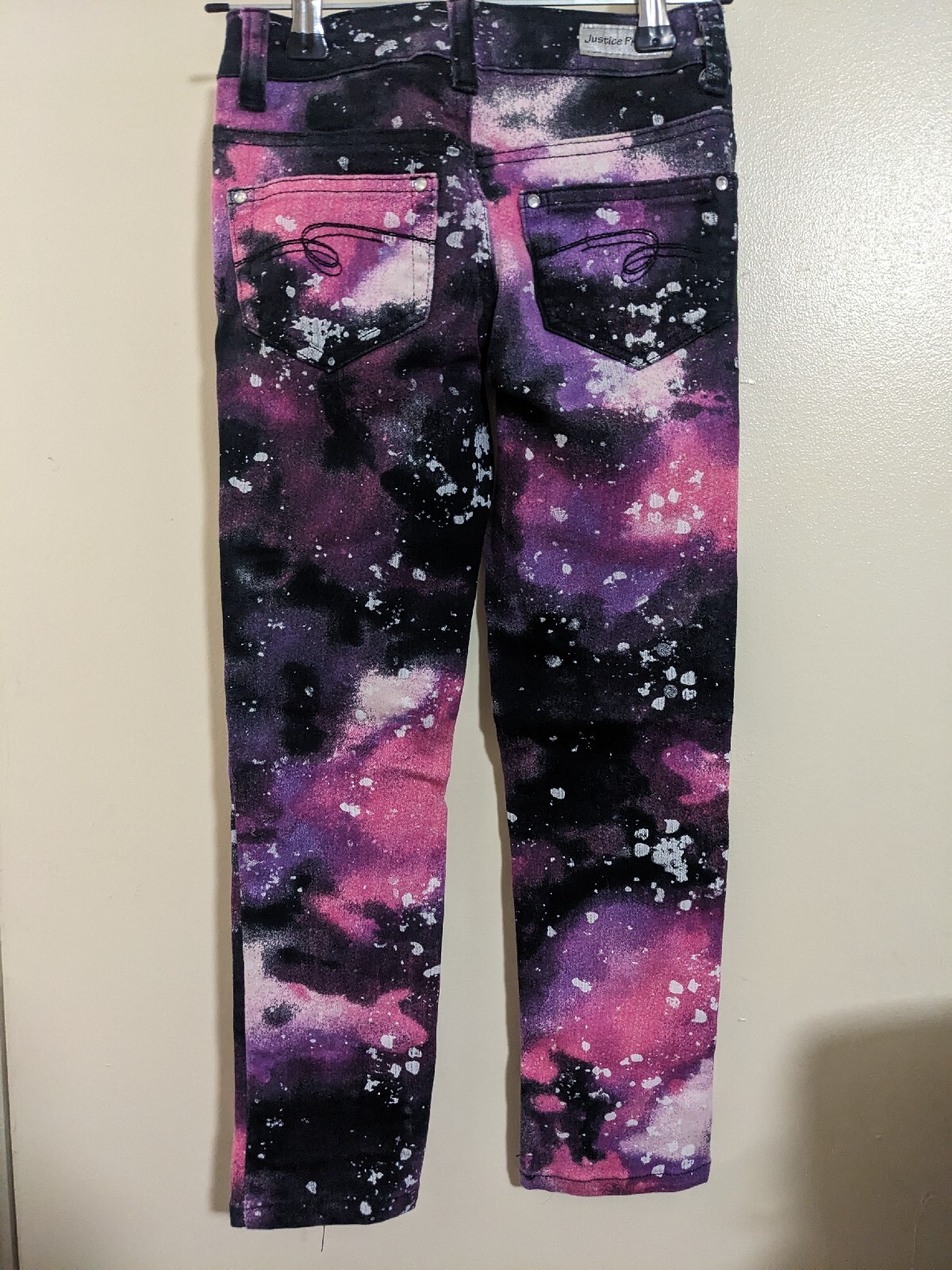 Picture 2 of 4