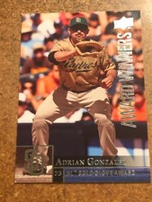2009 Upper Deck Baseball # 960 Adrian Gonzalez NL Gold Glove Winner 1st Base