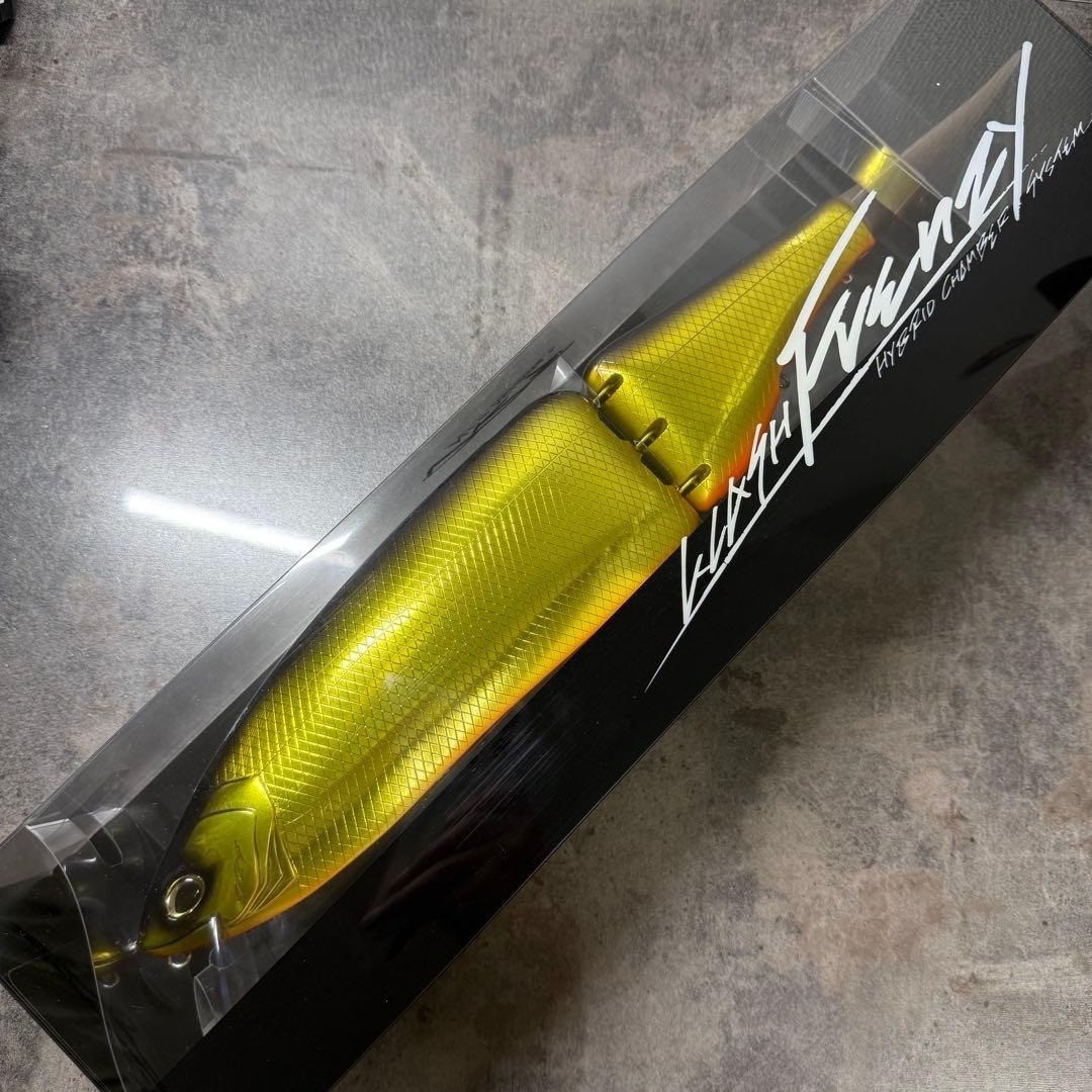 DRT Klash Frenzy Tokyo Gold New 10oz class Big Swimbait fishing lures Japan - Image 1