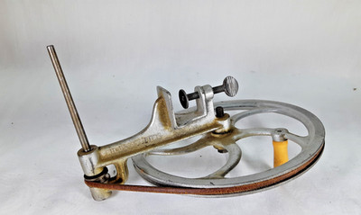 VINTAGE NILUS LECLERC TABLE TOP SPOOL WINDER HAND CRANK BOBBIN WINDER
