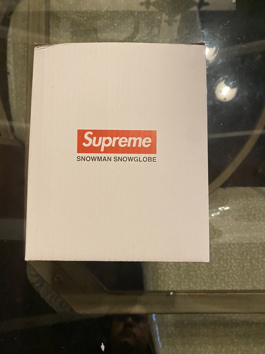 SUPREME SNOWMAN SNOWGLOBE | eBay