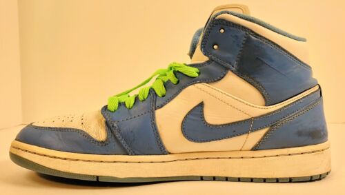 Size 12 - Jordan 1 Mid UNC Blue Nike Retro Model 554724-106 - See Photos - Picture 9 of 19