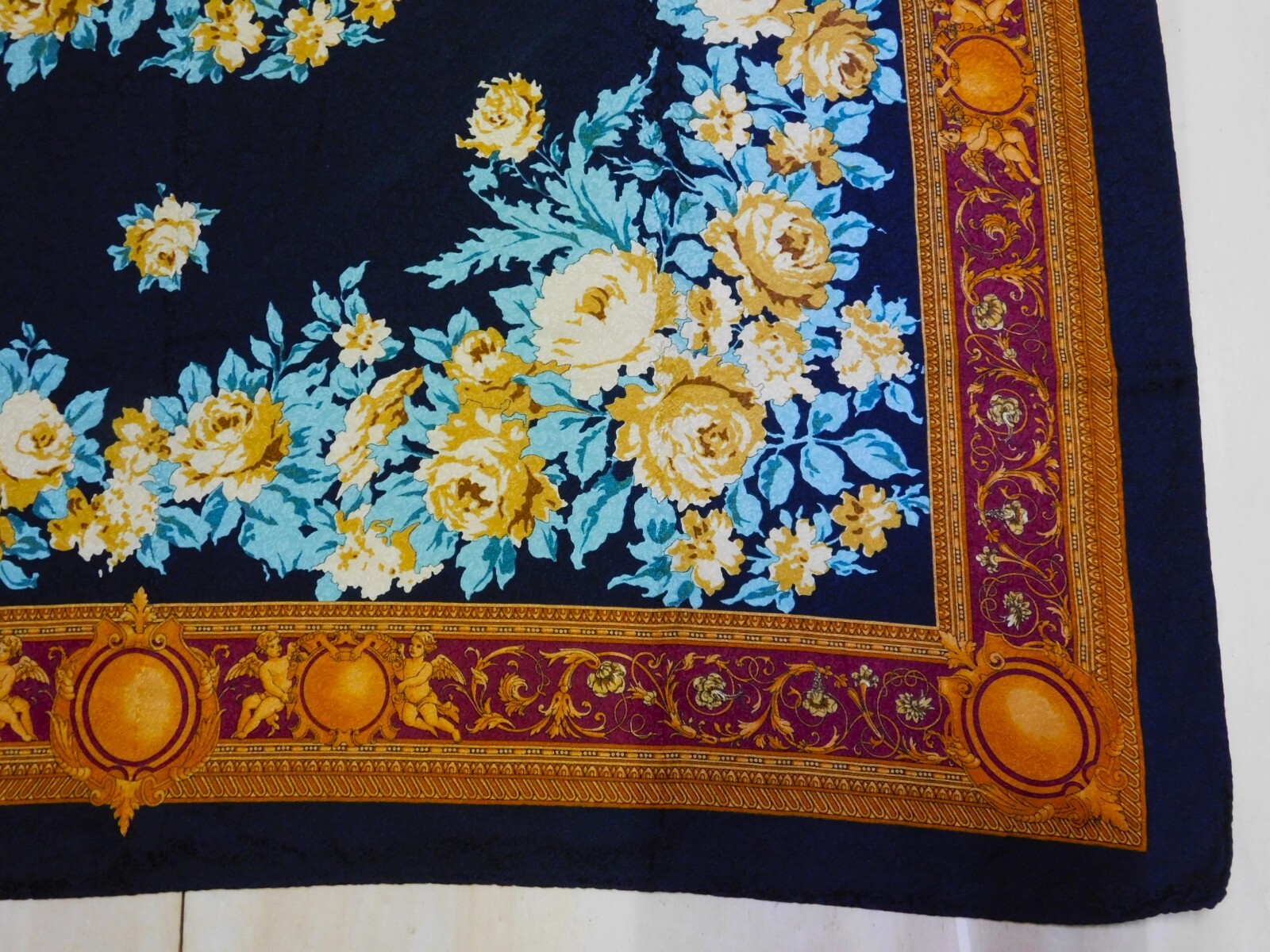 Foulard Vintage Femme 100% Soie – Multicolore – 84 X 86 Cm – Années 80