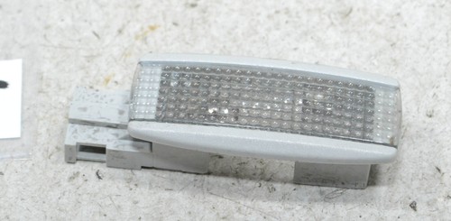 VW Golf 4 IV 1J 1998 Innen Leuchte Lampe Licht 3B0947113 #134935-G617