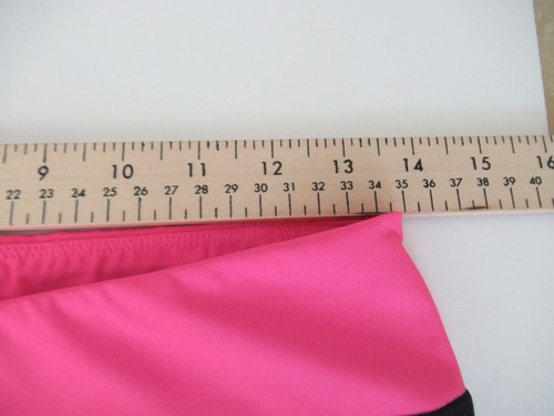SET OF 2 Pcs. UNDER ARMOUR SUPPORT SPORT BRA and MATCHING SHORTS SIZE SMALL - Picture 8 of 12