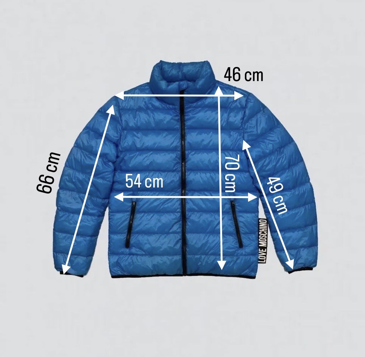 未使用 52 love moschino 男女通用 中綿入りコート 定価10万超品