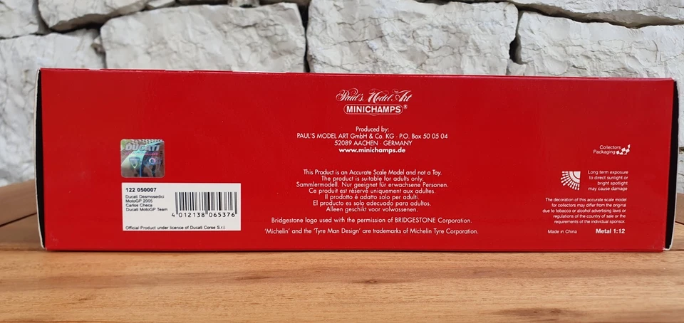 Minichamps 1:12 DUCATI Desmosedici GP5 Carlos Checa Moto GP 2005 122 050007 - Immagine 4 di 4